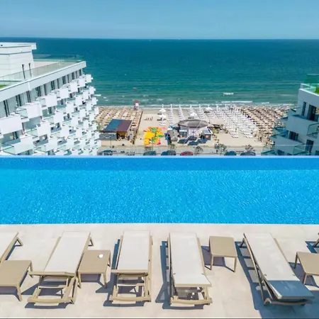 アパート Rafine Alezzi Infinity Resort&spa