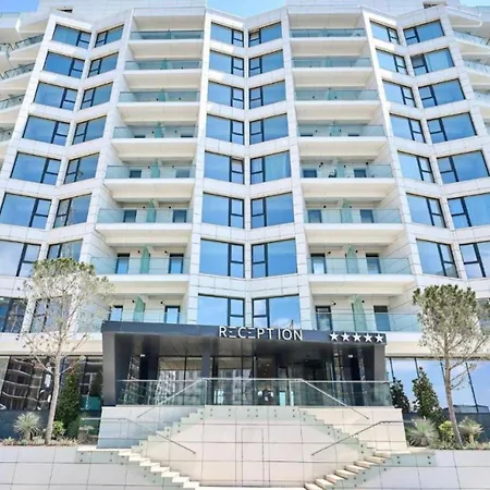 Rafine Alezzi Infinity Resort&spa *