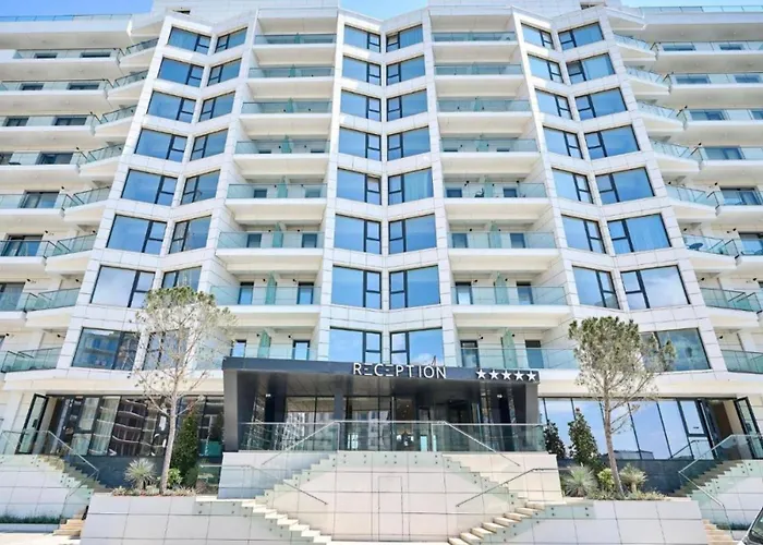 Rafine Alezzi Infinity Resort&spa *